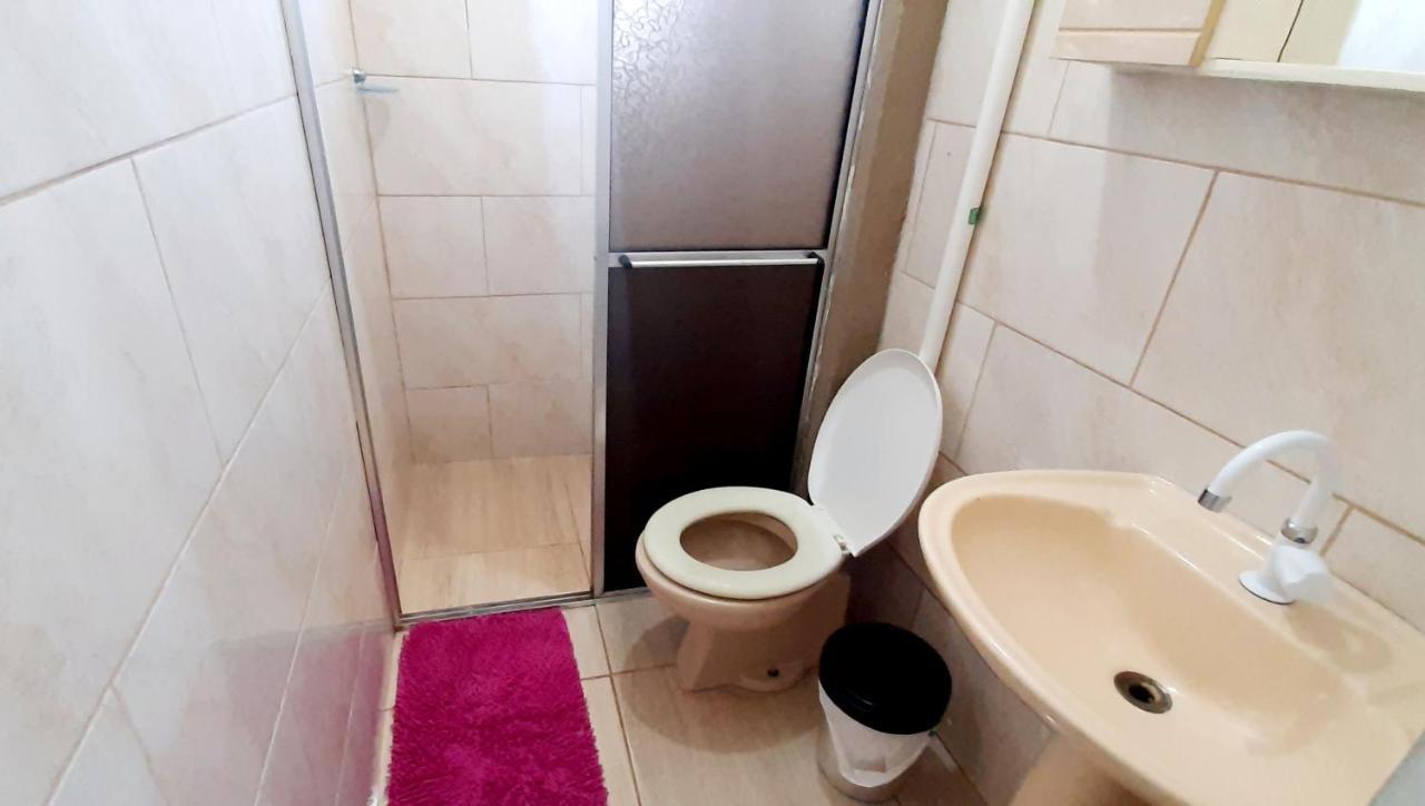 Kitnet S2 Em Torres-Rs - Na Mais Bela Praia Gaucha - Cozinha - Banheiro - Ar Condicionado - Tv Smart 32' - Wi-Fi - Estacionamento - Anfitria Superhost No Bnb Exteriör bild
